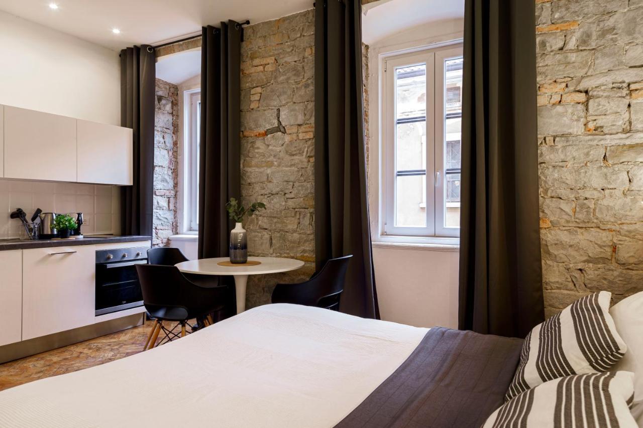 Romantic Studio In The Heart Of Trieste Ngoại thất bức ảnh